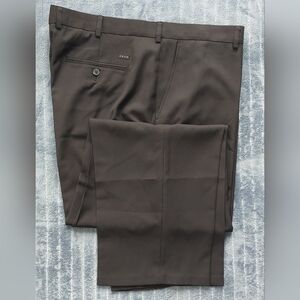 IZOD Men's Black Pants